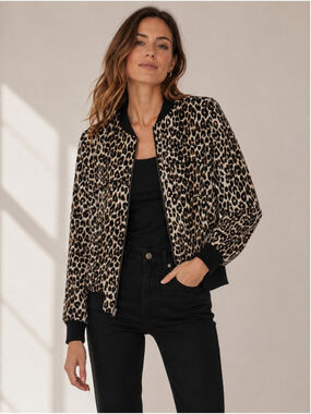 Equipment Femme Silk Leopard Bomber Jacket XS Lightweight Animal Print Modern